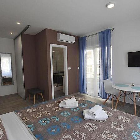 Roko & Borna Self Check - In Apartman Zára Kültér fotó
