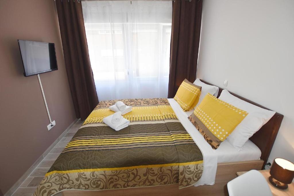 Roko & Borna Self Check - In Apartman Zára Kültér fotó