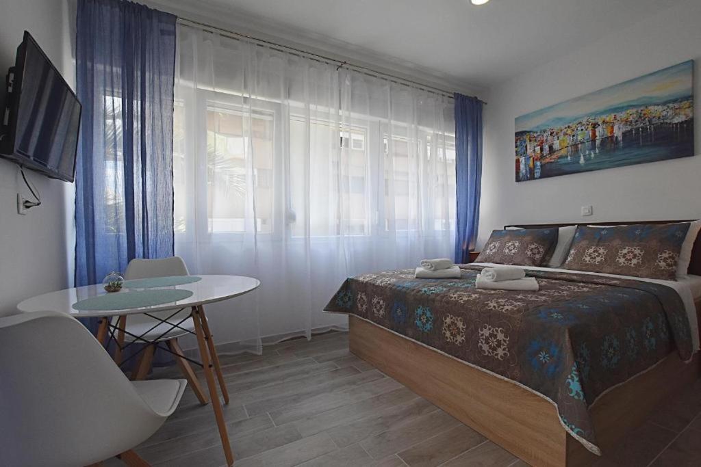 Roko & Borna Self Check - In Apartman Zára Kültér fotó